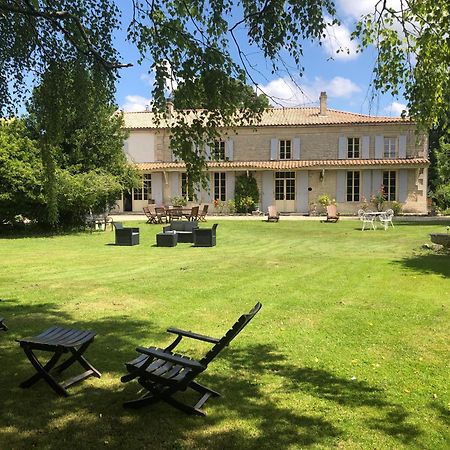 Le Logis De Vallans Exteriör bild