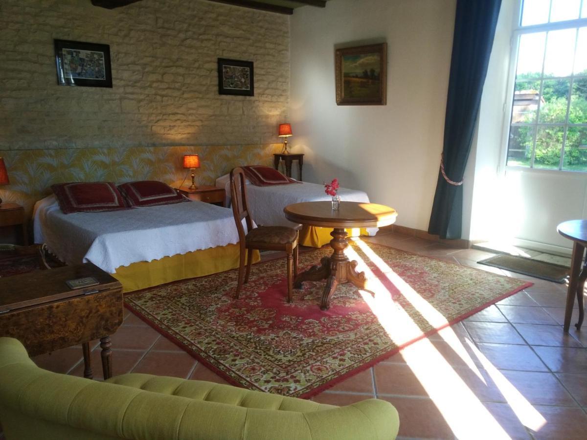 Le Logis De Vallans Exteriör bild
